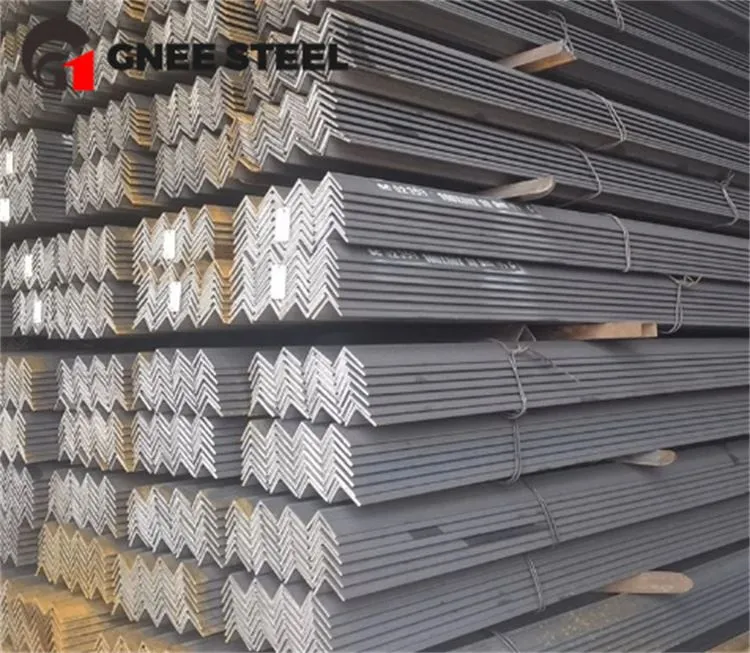 Сталевий рівний кут|70x70x9